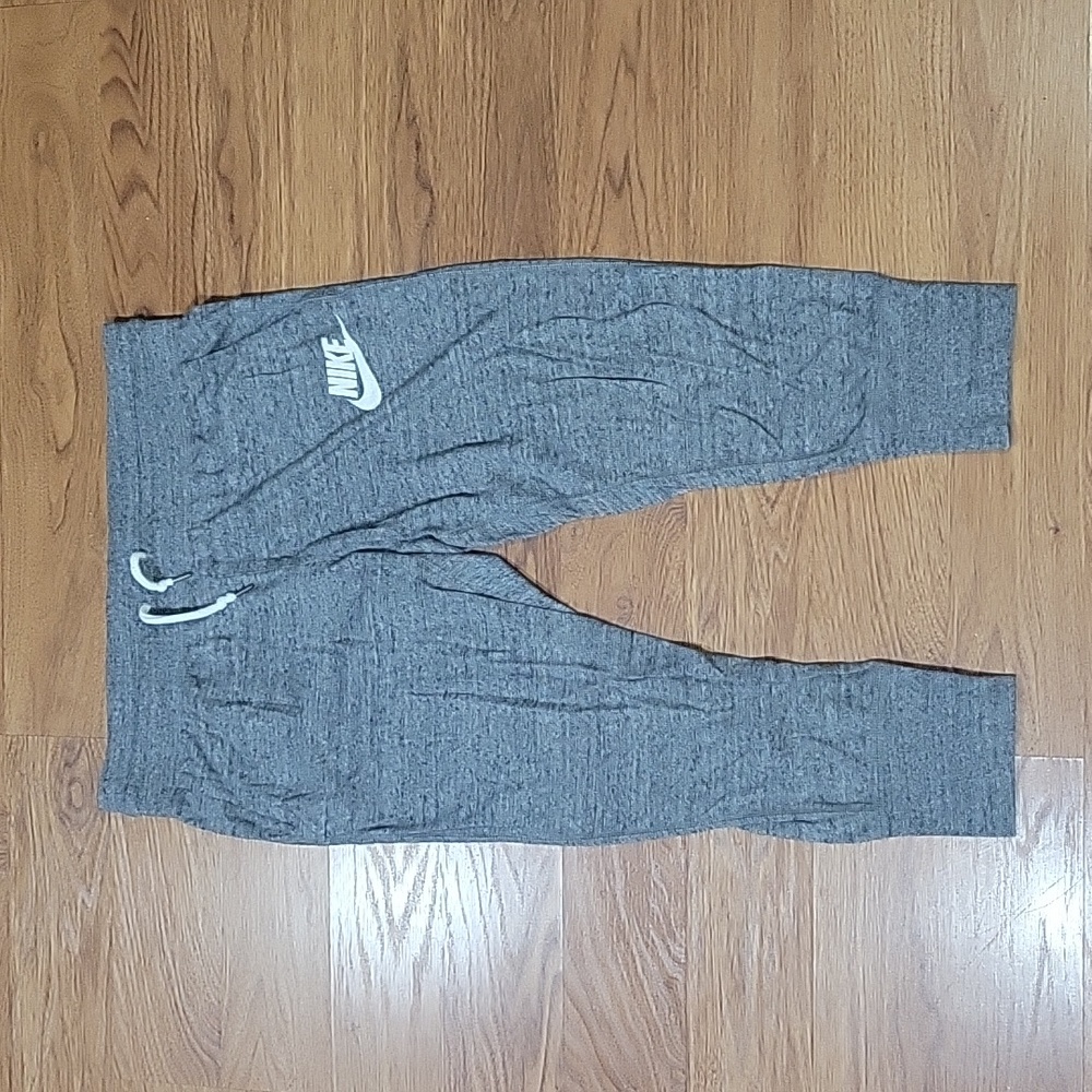 Workout pants - Picture 1 of 3